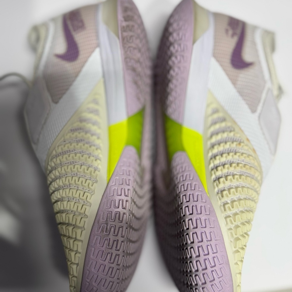 Nike Air Zoom Vapor Pro Tennis Shoes Women’s Size 7 Ivory Purple - Picture 9 of 10
